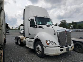  Salvage Kenworth T680