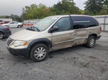  Salvage Chrysler Minivan