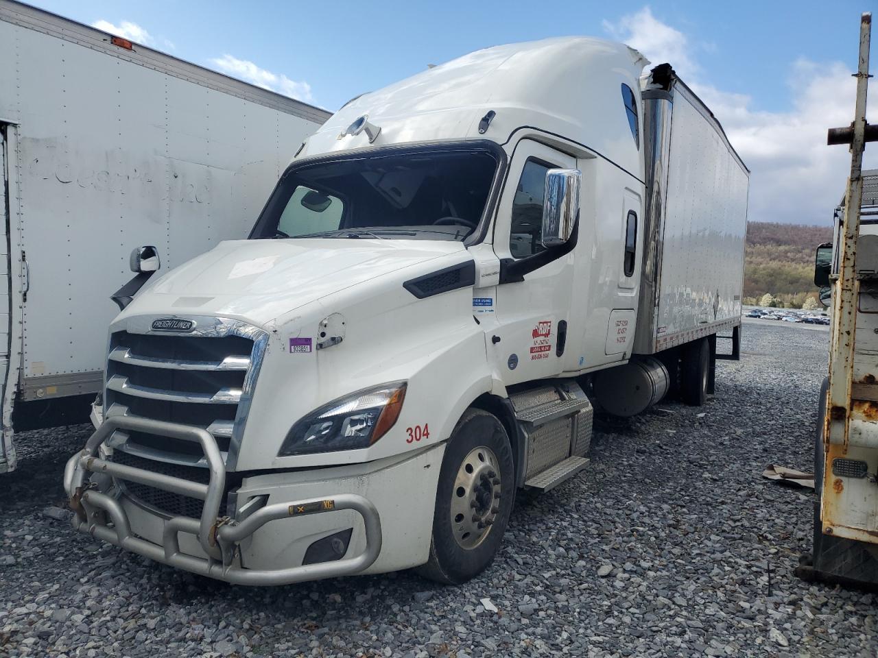 Freightliner Cascadia 116 Image 9