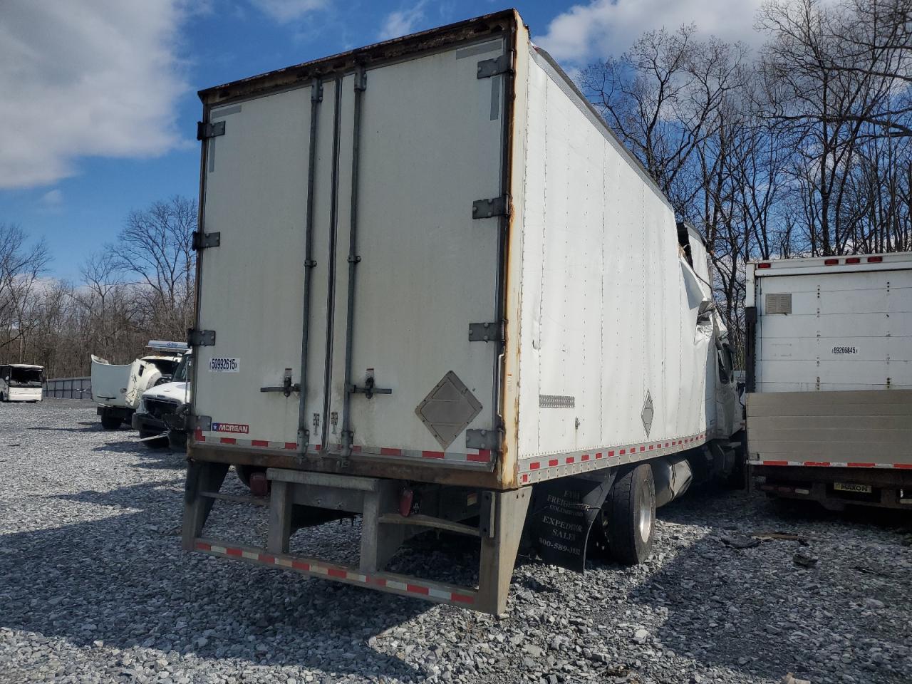 Freightliner Cascadia 116 Image 10