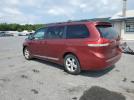 Toyota Sienna Le Image 5