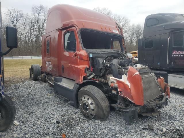  Salvage Freightliner Cascadia 1