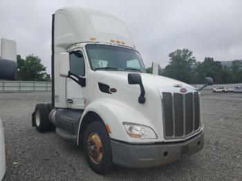  Salvage Peterbilt Tractor 579