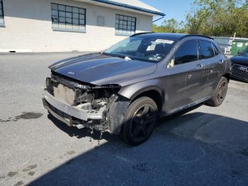  Salvage Mercedes-Benz GLA