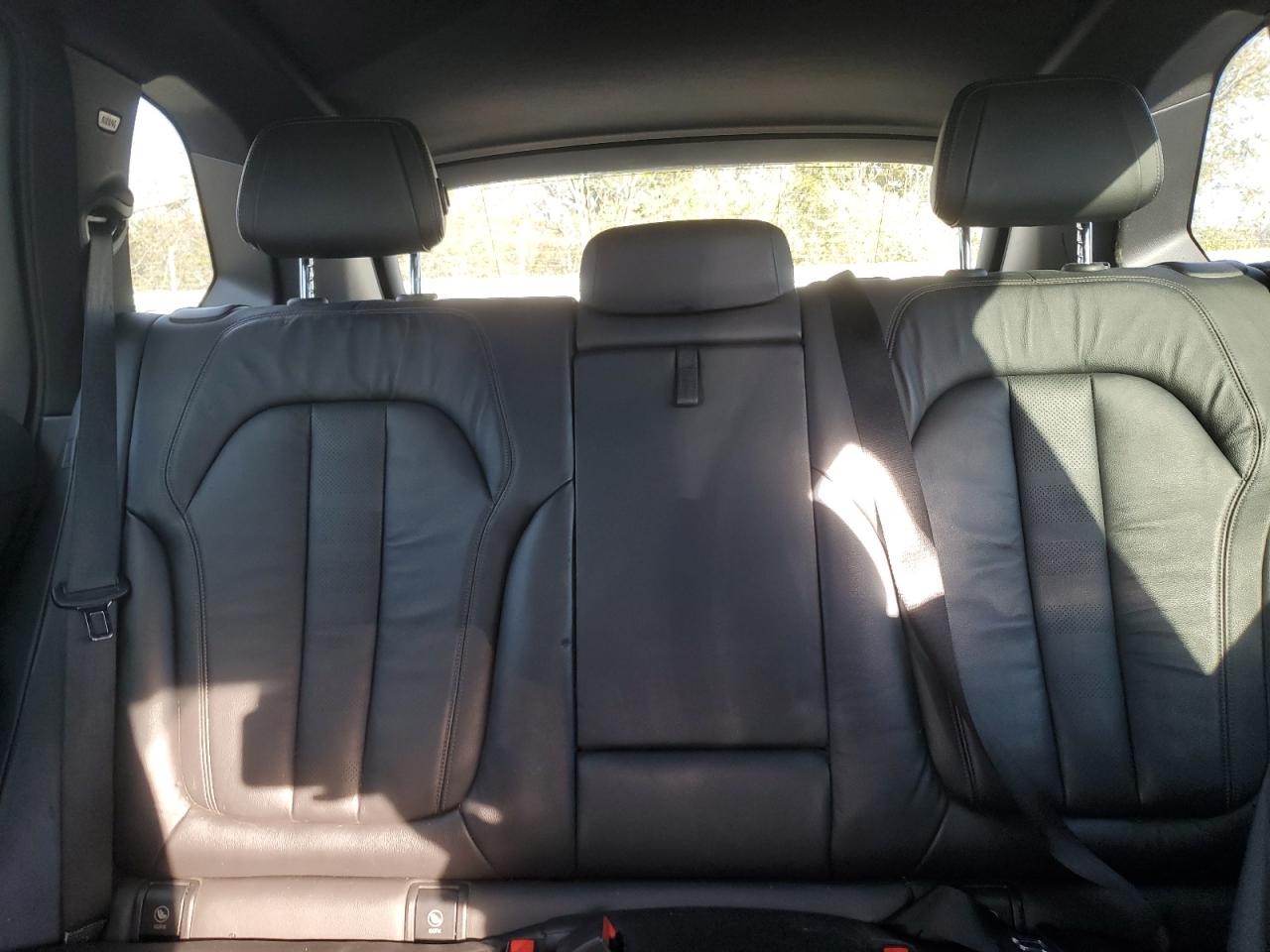 BMW X Series Xdrive40i Image 4