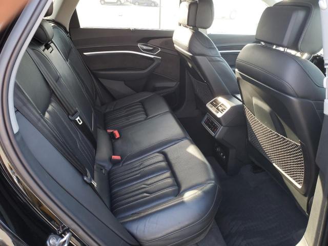Audi e-tron Prestige Image 9