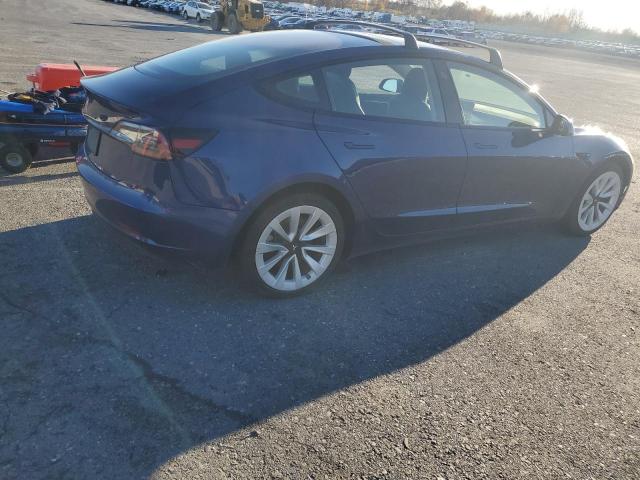 Tesla Model 3 Image 10