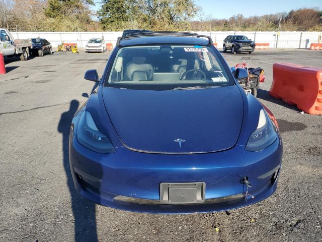 Tesla Model 3 Image 3