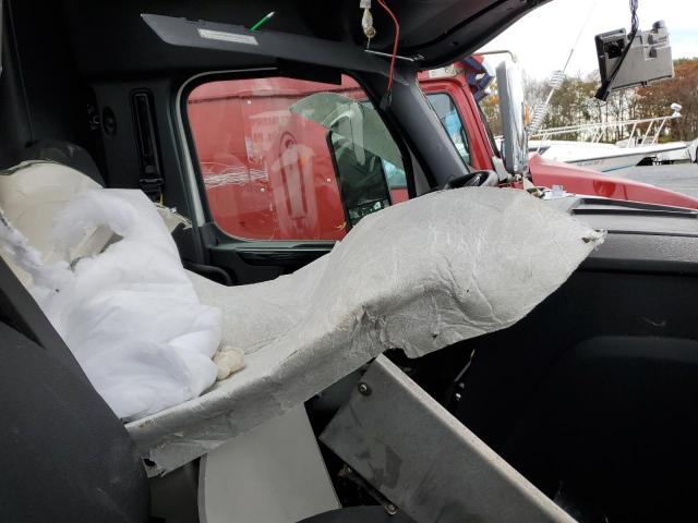 Freightliner Cascadia 1 Image 3