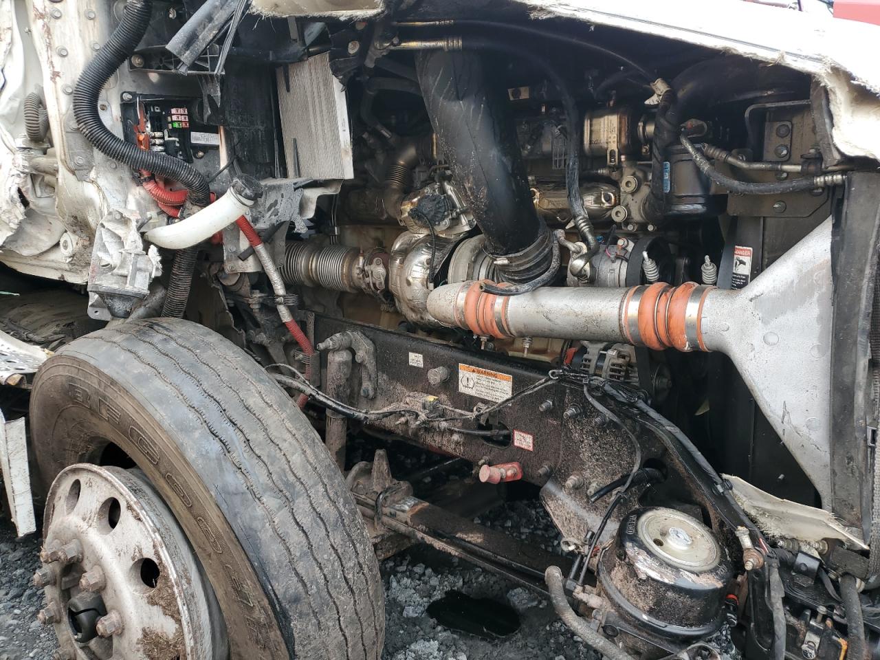 Freightliner Cascadia 1 Image 9