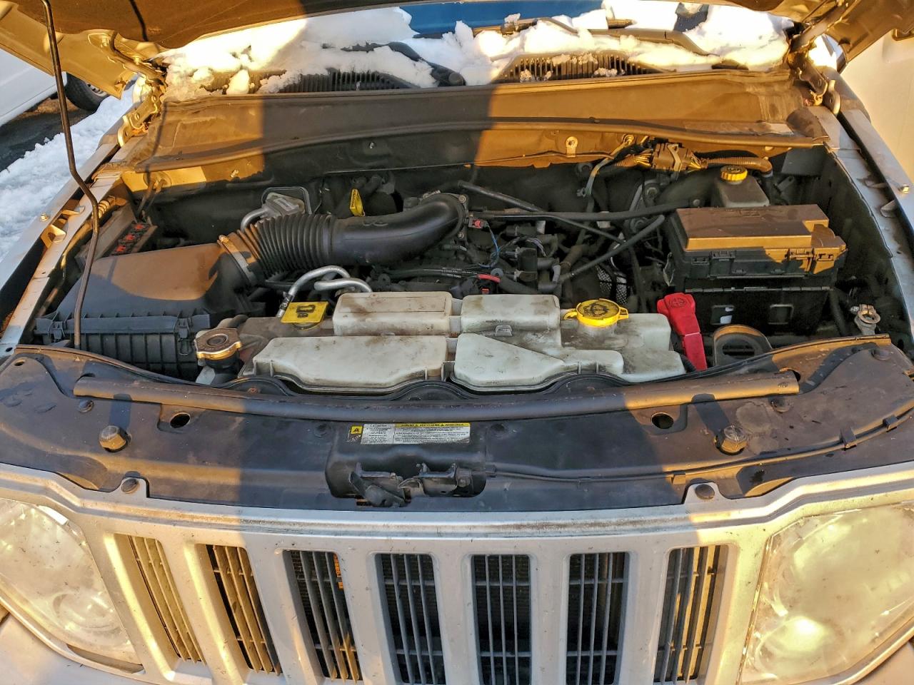 Jeep Liberty Sport Image 13