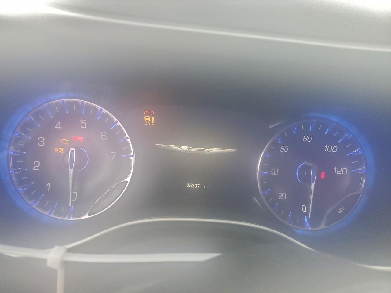 Chrysler Pacifica Select Image 13