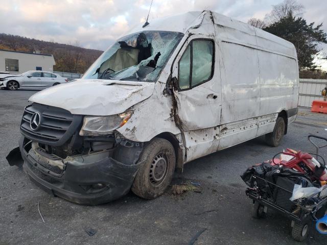 Salvage Mercedes-Benz Sprinter