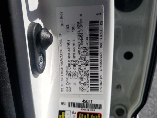 Toyota Tacoma Double Cab Image 6