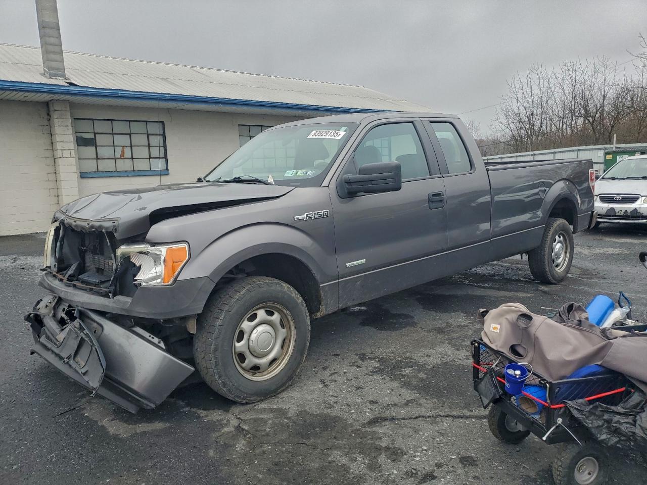 Ford F-150 Super Cab Image 1