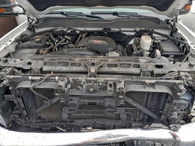 Chevrolet Silverado K2500 Heavy Duty Image 10