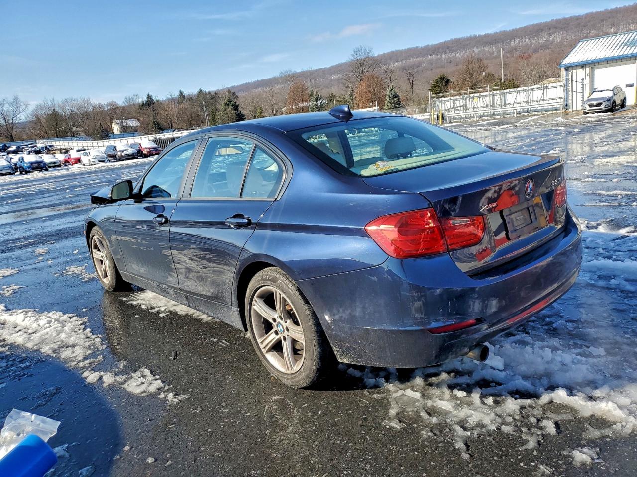 BMW 3 Series I Xdrive Image 5