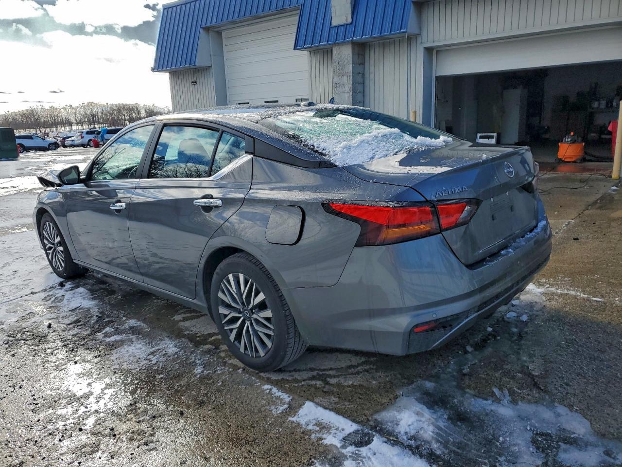 Nissan Altima Sv Image 4