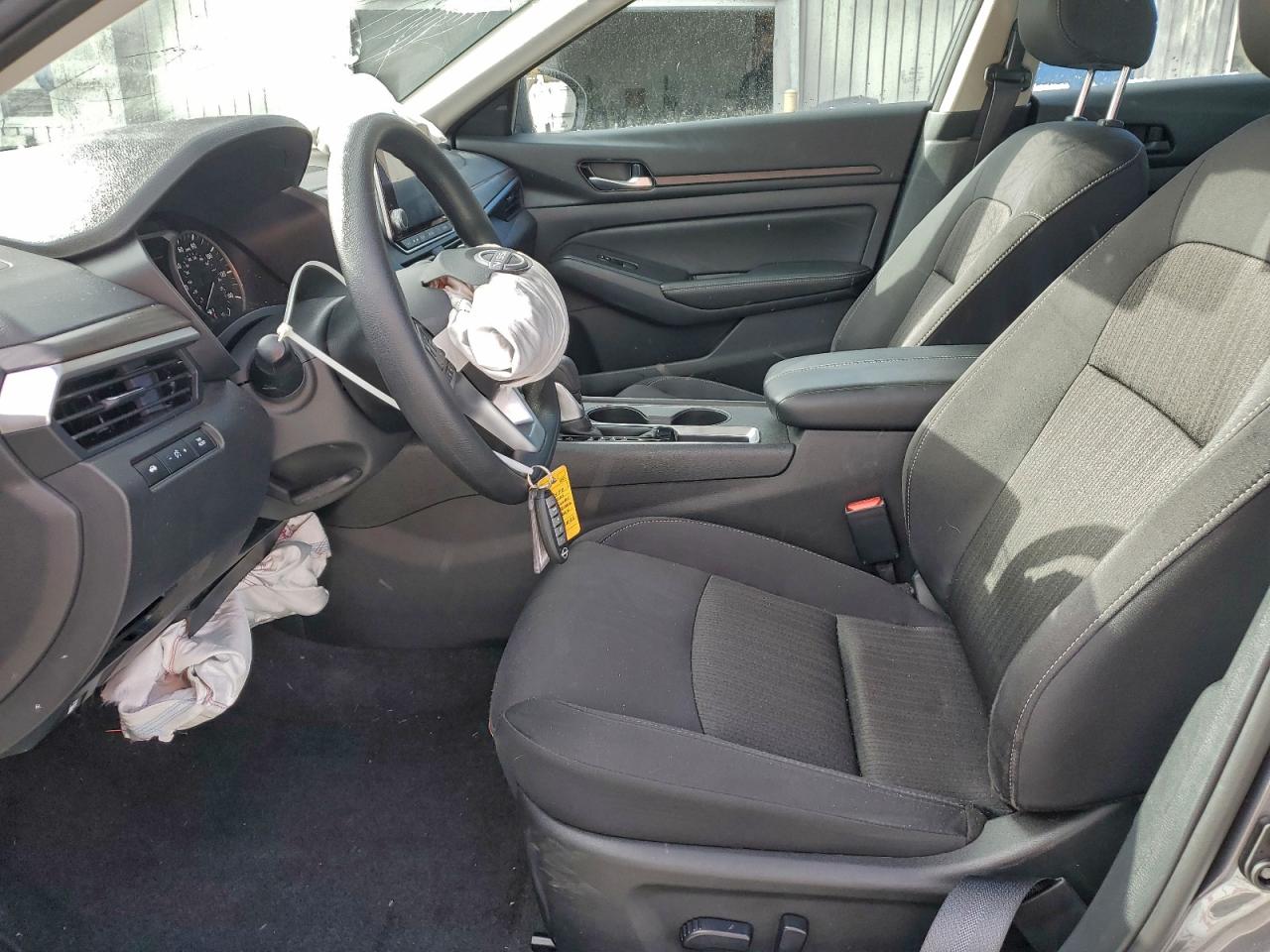 Nissan Altima Sv Image 7