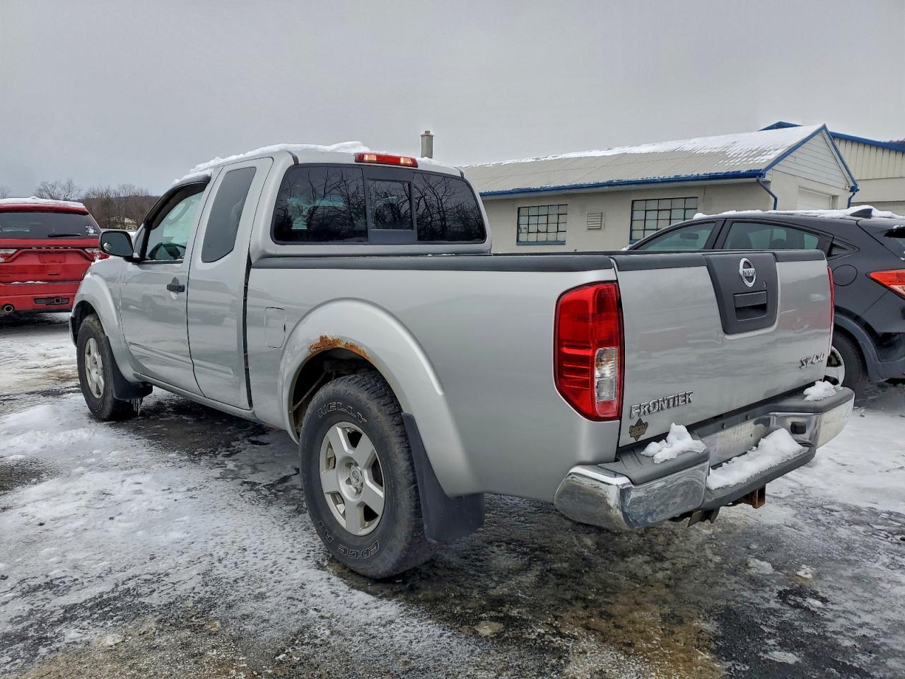 Nissan Frontier King Cab Le Image 2