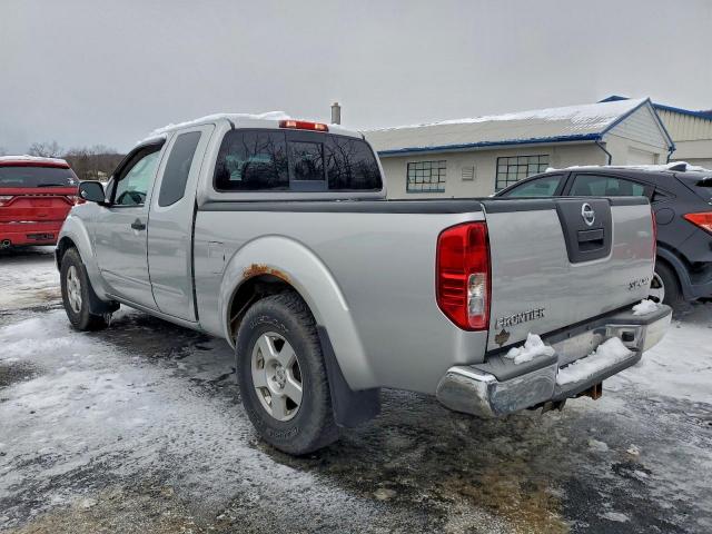 Nissan Frontier King Cab Le Image 2