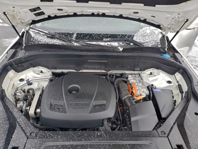 Volvo XC90 T8 Image 6