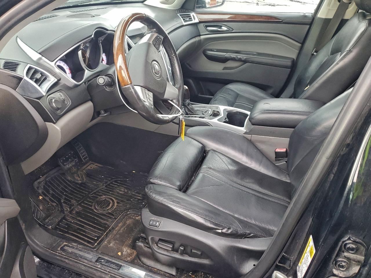 Cadillac SRX Luxury Collection Image 7