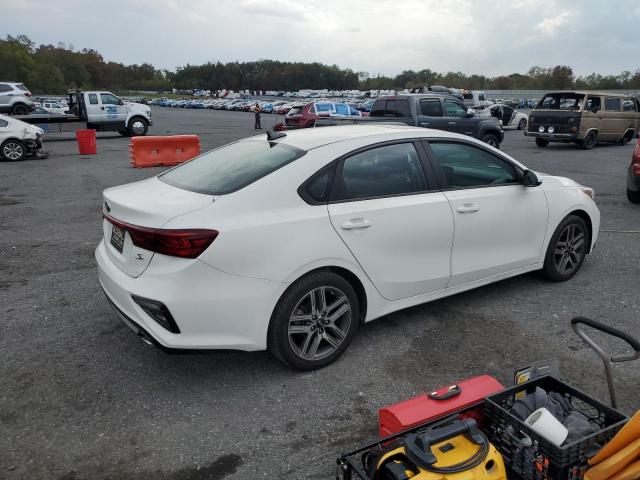 Kia Forte Gt Line Image 2