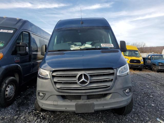 Mercedes-Benz Sprinter 2500 Image 7