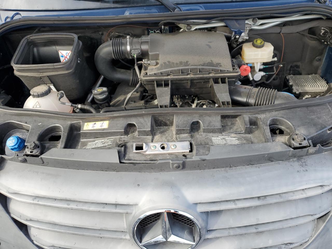 Mercedes-Benz Sprinter 2500 Image 5