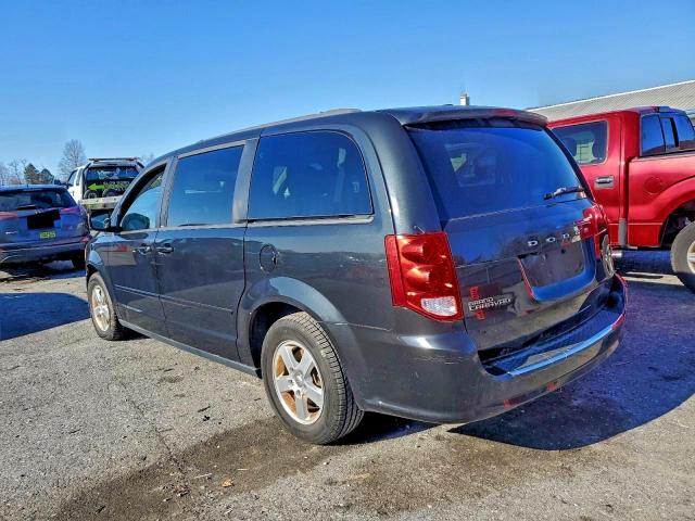 Dodge Caravan Sxt Image 9