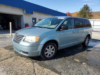  Salvage Chrysler Minivan
