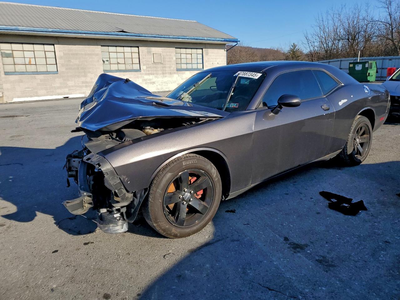 Dodge Challenger Sxt Image 1