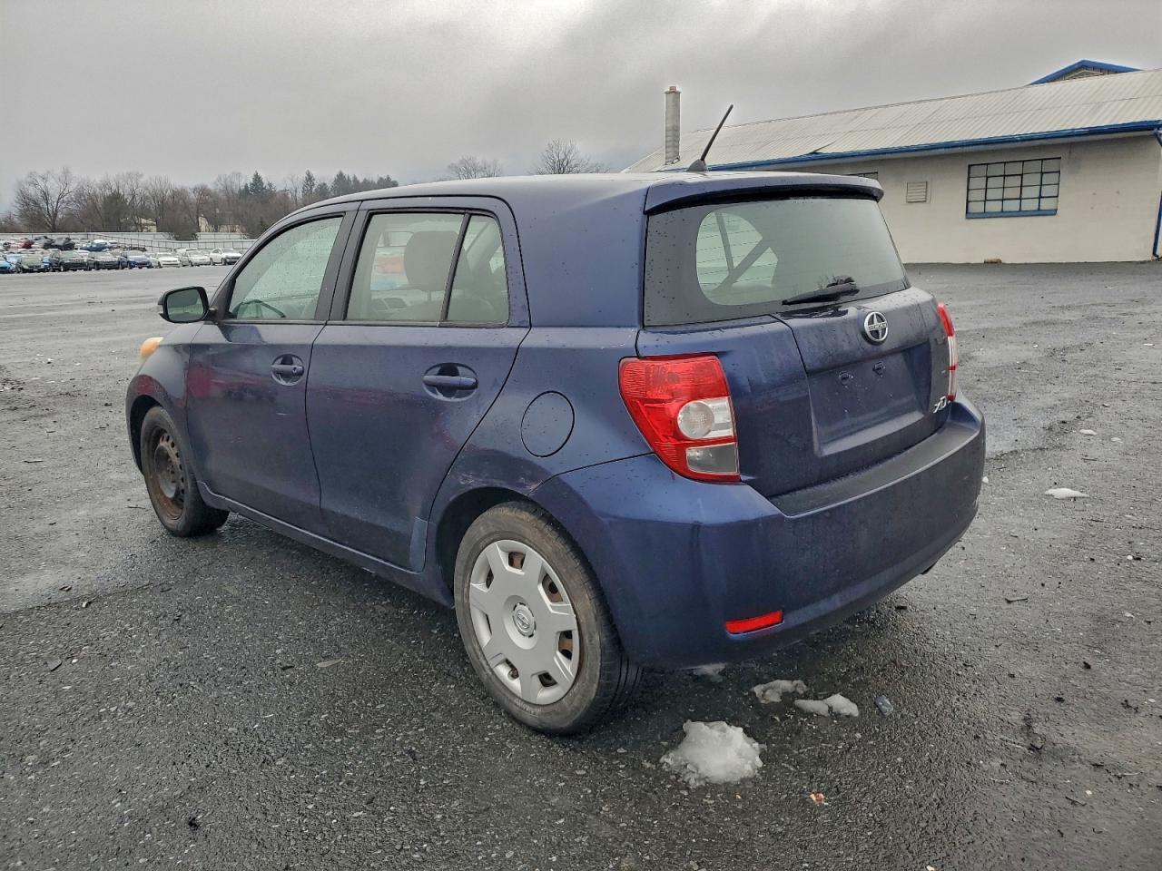 Toyota Scion Image 3