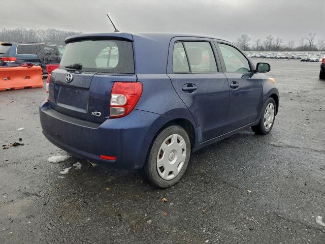 Toyota Scion Image 7