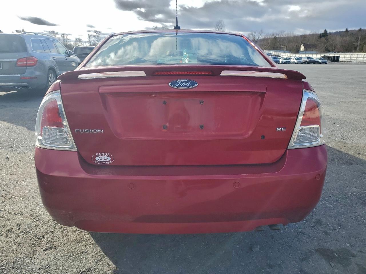 Ford Fusion Se Image 4