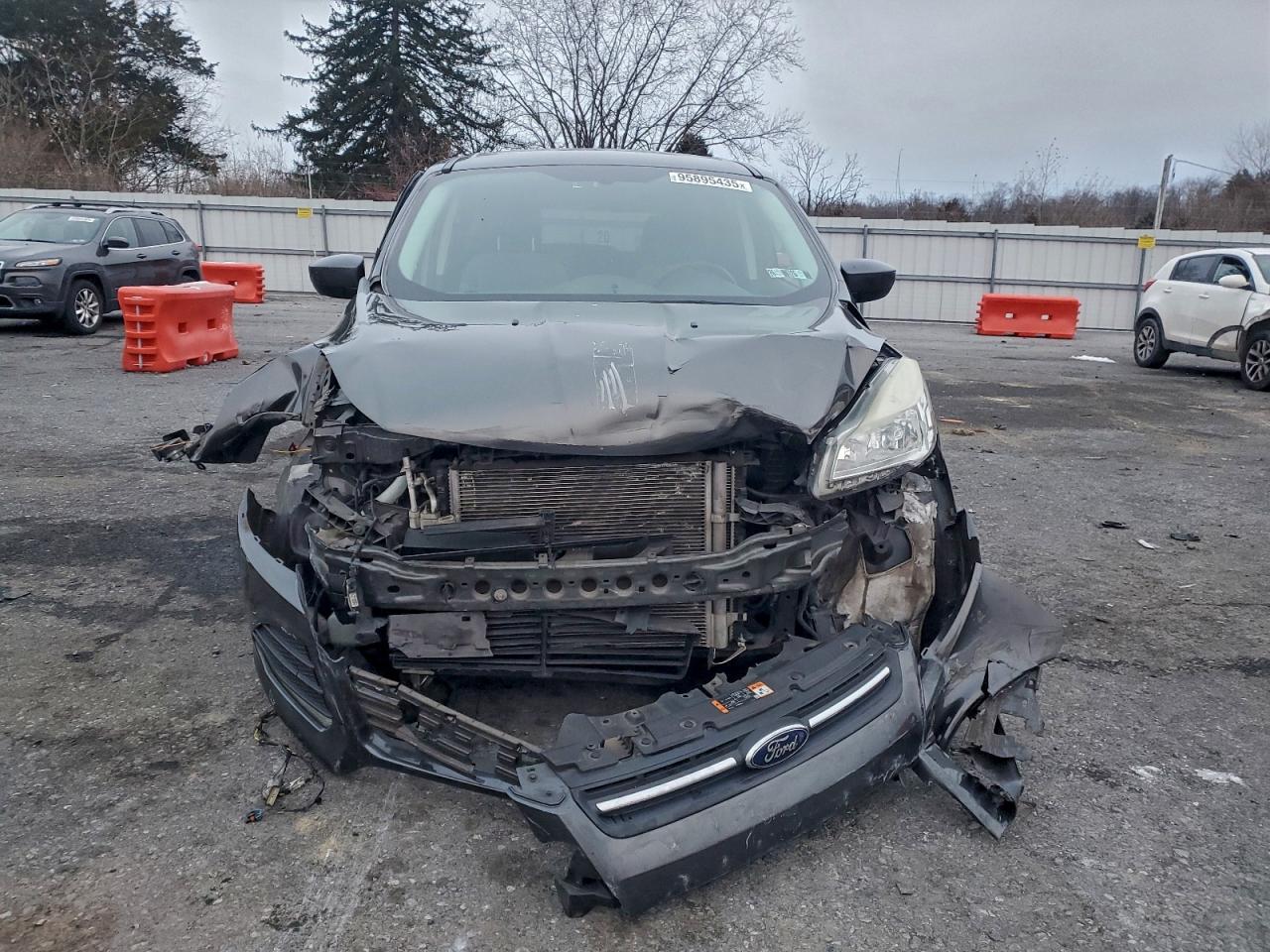 Ford Escape Se Image 3