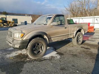  Salvage Toyota Tacoma