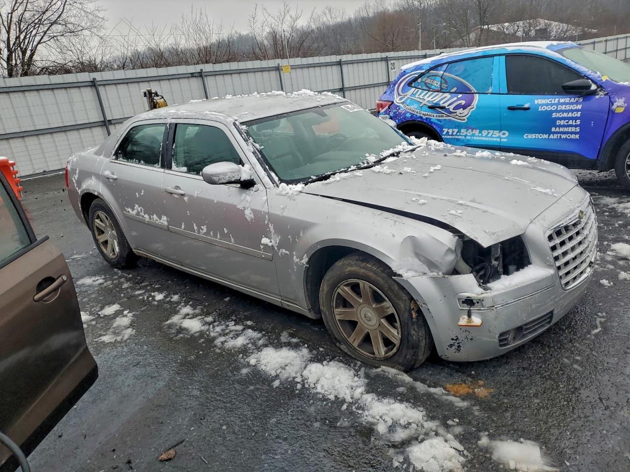 Chrysler 300 Touring Image 5