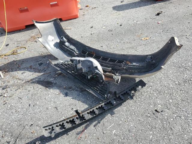 Chrysler Minivan Touring Image 13