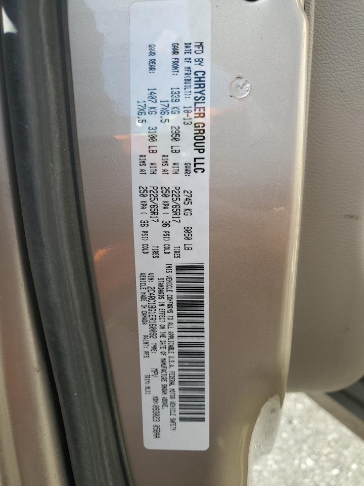 Chrysler Minivan Touring Image 9