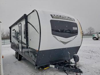  Salvage Flagstaff Forest Riv Classic Se