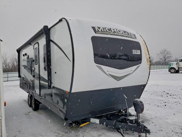  Salvage Flagstaff Forest Riv Classic Se