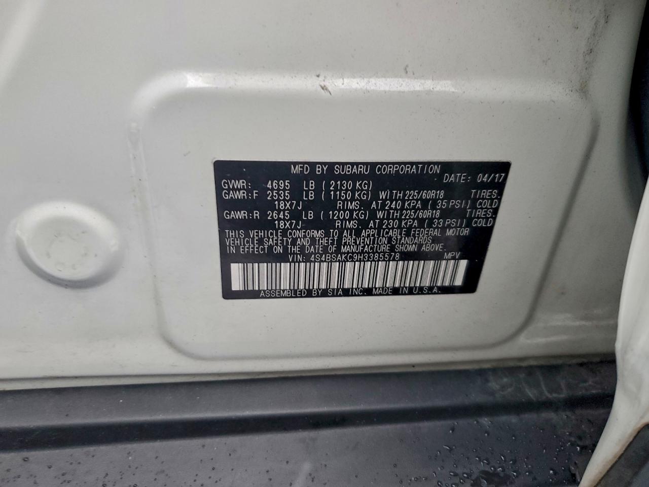 Subaru Outback 2.5i Limited Image 9