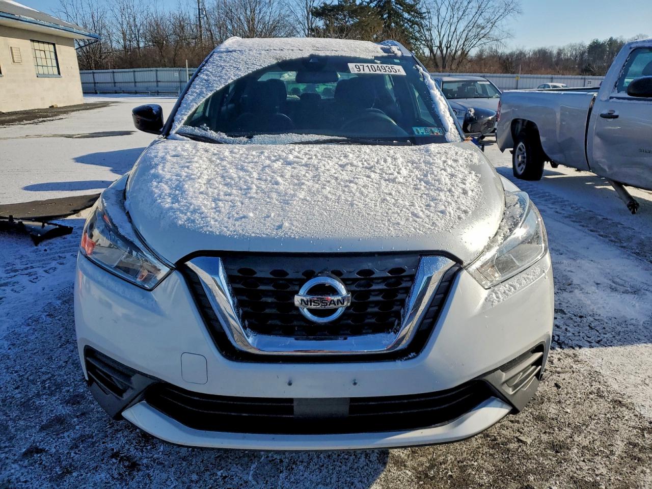 Nissan Kicks Sv Image 10