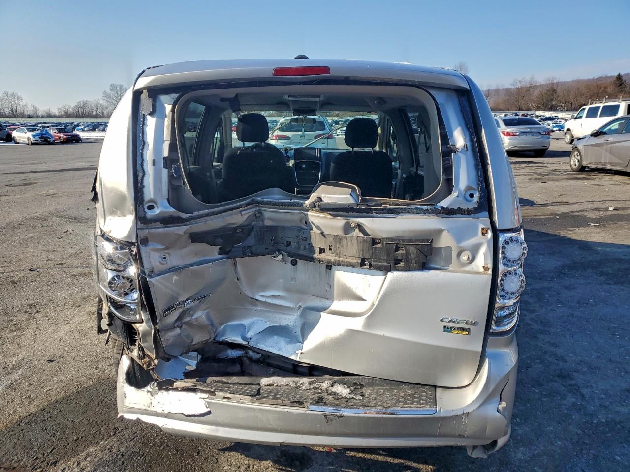 Dodge Caravan Crew Image 5