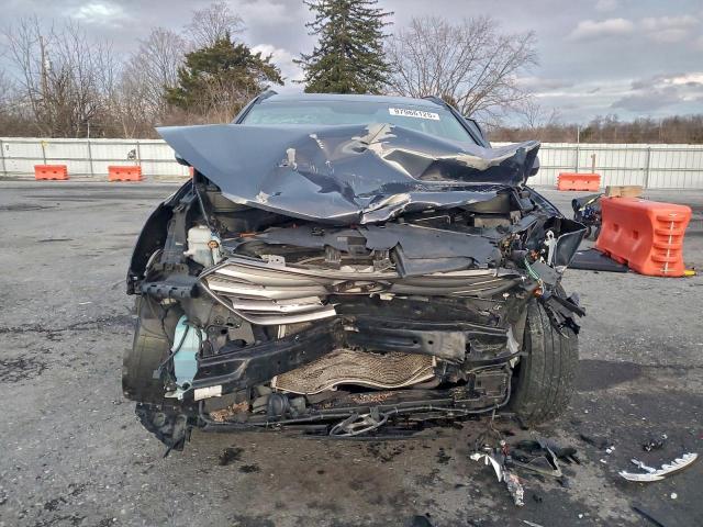 Hyundai SANTA FE Image 4