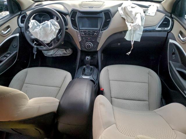 Hyundai SANTA FE Image 8