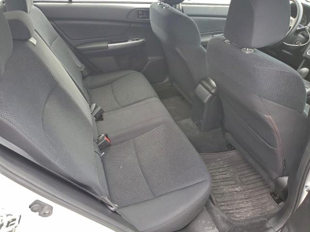 Subaru Impreza Image 10