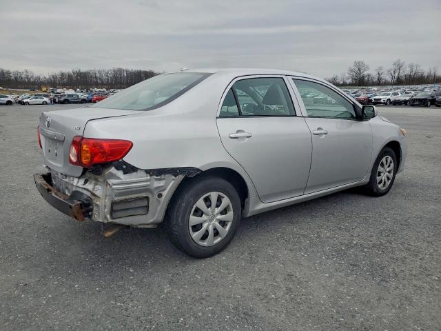 Toyota Corolla Base Image 3